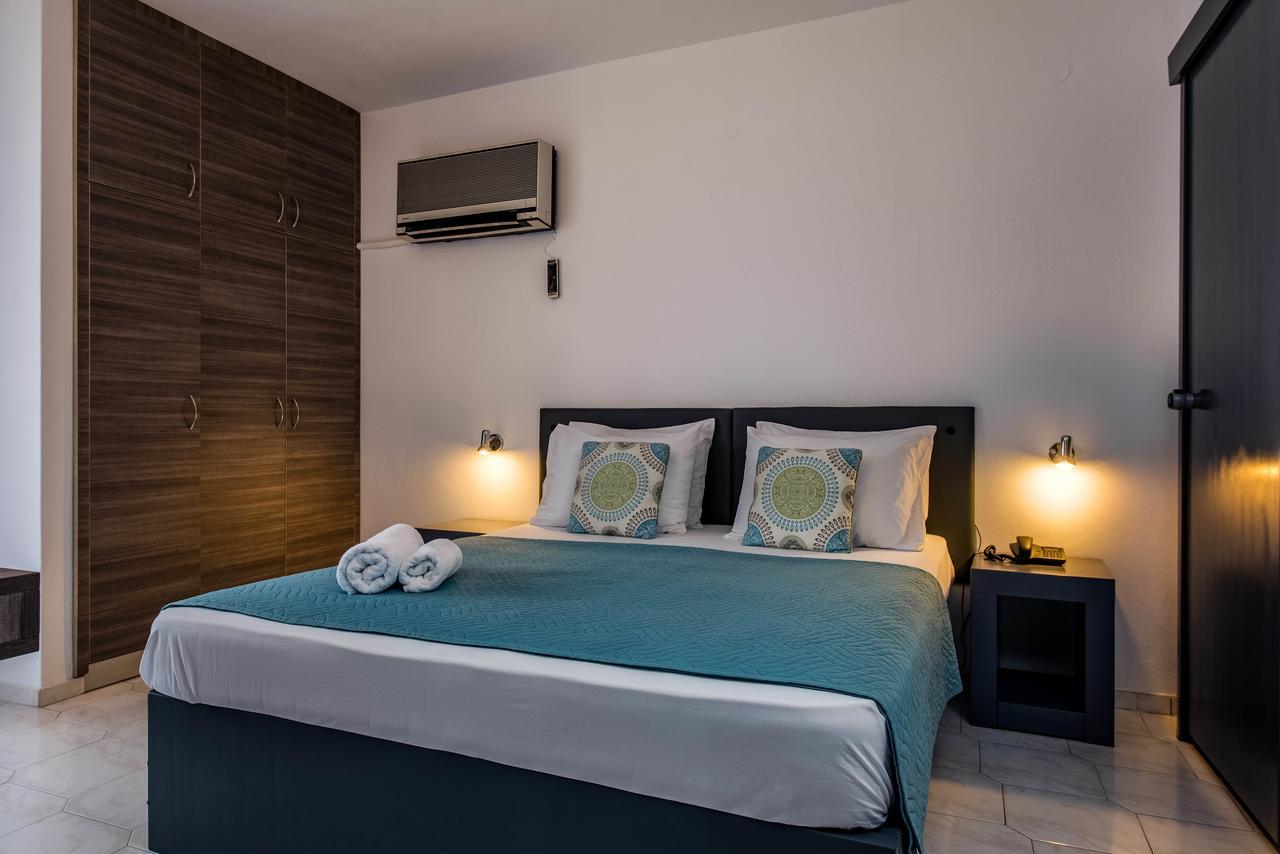 Galaxy Hotel Ierápetra Eksteriør billede